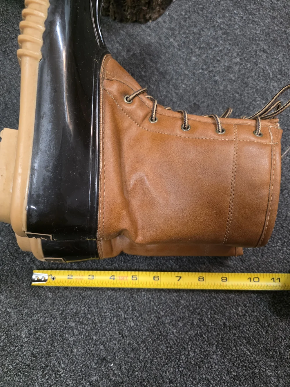 Sporto Original Women's Two-Tone Waterproof Lace-Up Duck Boots in Brown